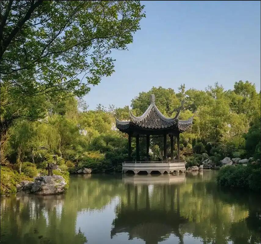 崇左夜山餐饮有限公司